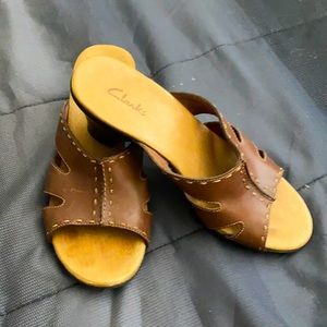 Clarks leather sandals
